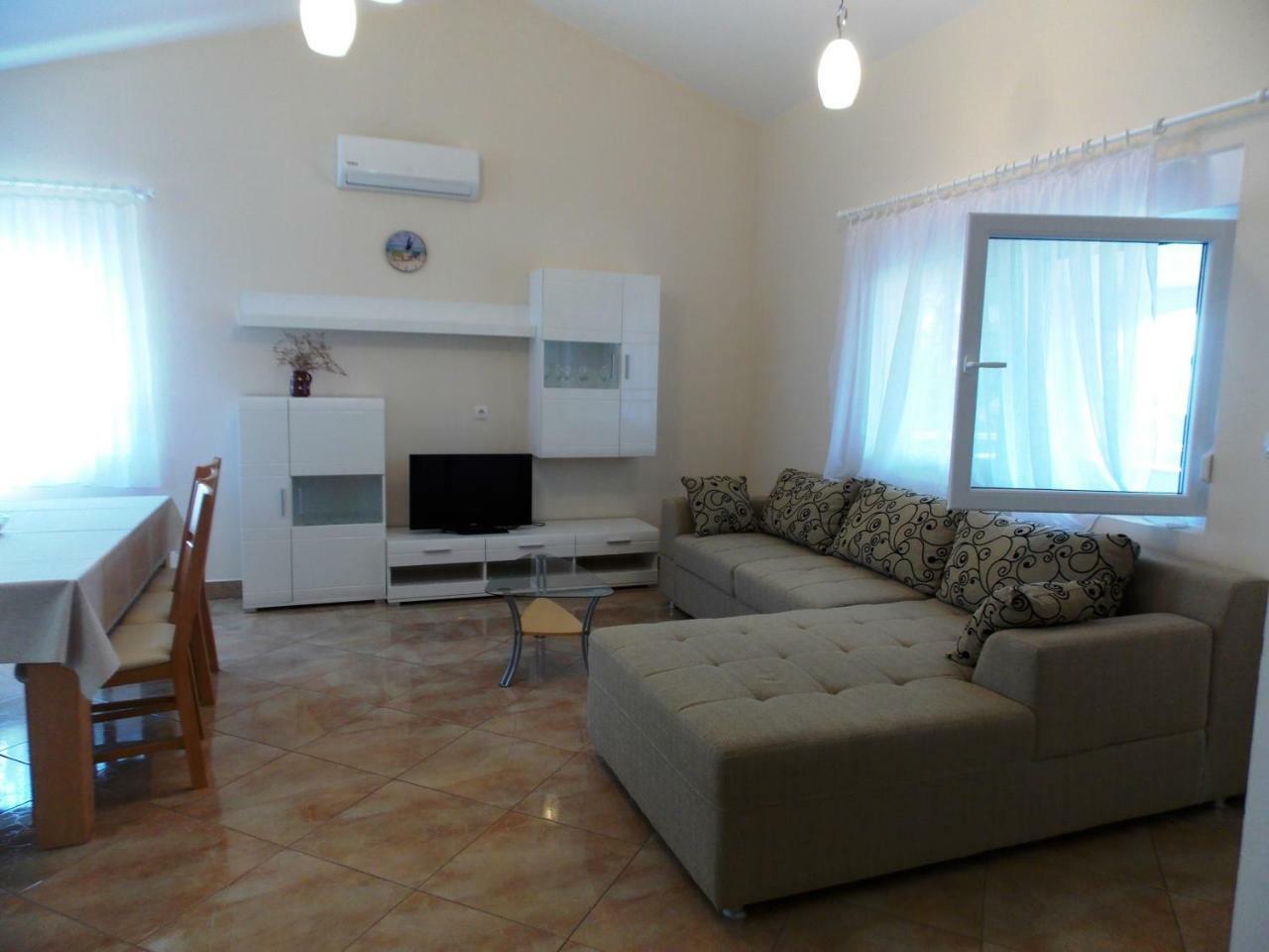 Apartment Vir Exterior photo